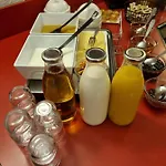 Hotelf1 Saint-die Отель *