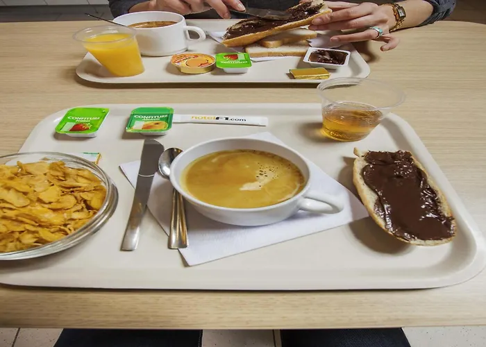 Hotelf1 Saint-die * Saint-Die-des-Vosges