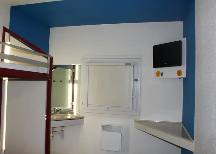 Hotelf1 Saint-die Hotel