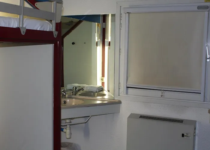 Hotelf1 Saint-die Saint-Die-des-Vosges