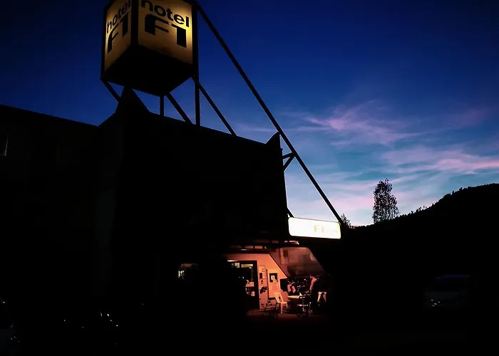 Hotelf1 Saint-die * Saint-Die-des-Vosges